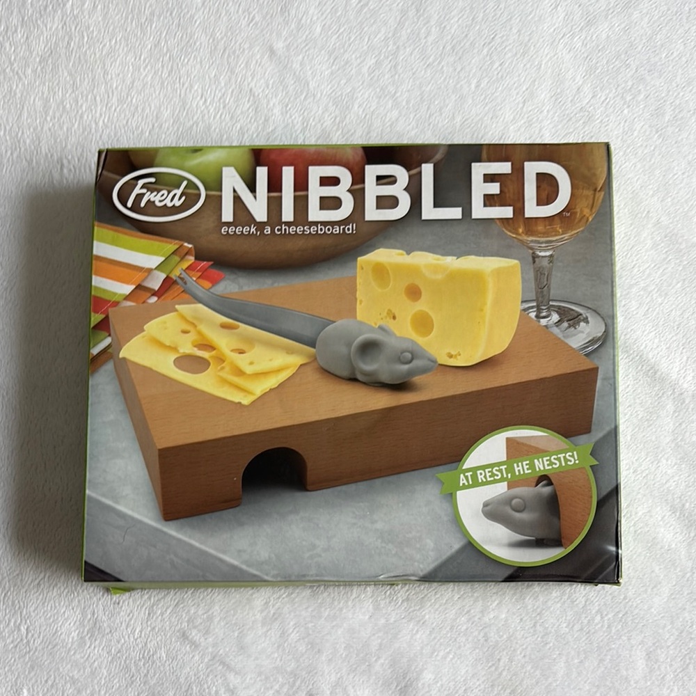 FRED Nibbled cheeseboard
